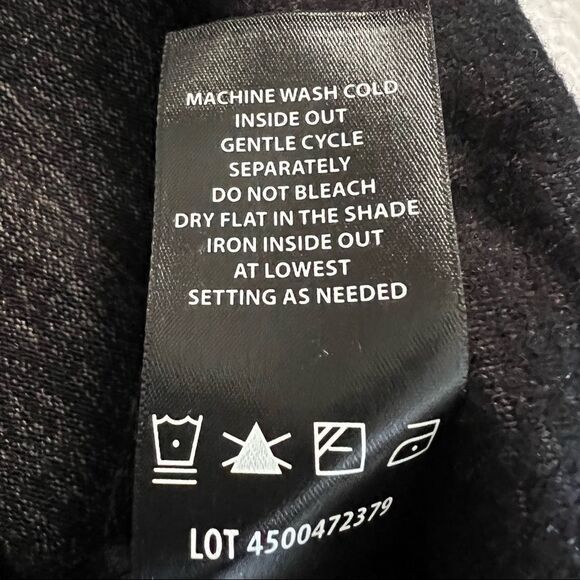 Super Soft Black Sweatshirt with Good Vibes Writing on Front Size Large - Picture 9 of 14